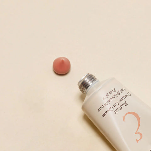 Embryolisse Rozjasňující pleťový krém s růžovým odstínem