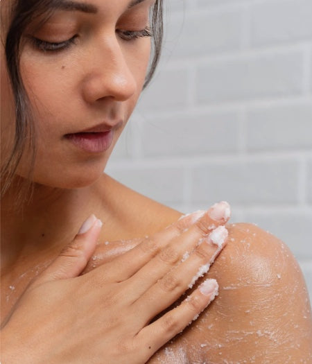 La Rosée vyživující tělový peeling - doplnitelný